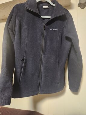 Columbia Navy Zip-Up Fleece Jacket